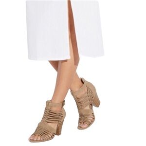SHOE Dazzle Thandie Caged Heel Sandals in Taupe Size 11